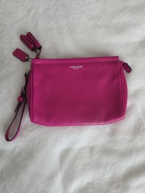 COACH Pink Leather Wristlet Clutch